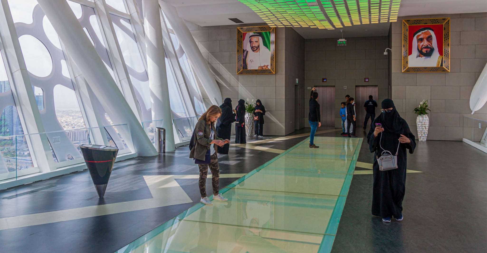 Dubai, billet d'entrée au cadre de Dubai avec accès au pont - Hizvo