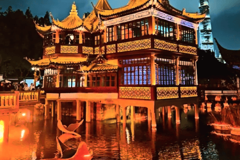 Shanghai Yuyuan & Chenghuangmiao: Ming Gardens & Old Vibe