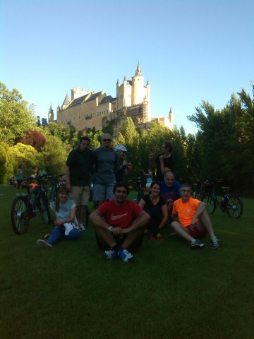 Visit Segovia guided route on an electric bicycle (ebike) in Segovia