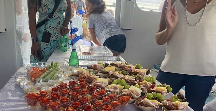 Miami: Adventure Cruise with Jetski, Tubing, and Drinks photo 12