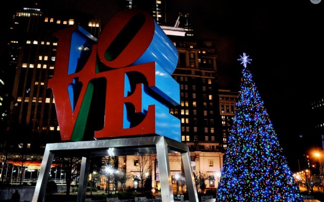 Visit Philadelphia Holiday Lights Private Driving Tour in King of Prussia