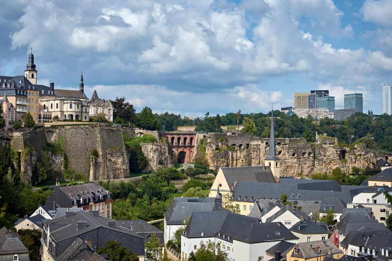 Luxembourg: Power, Palaces & Royal Secrets Walking Tour