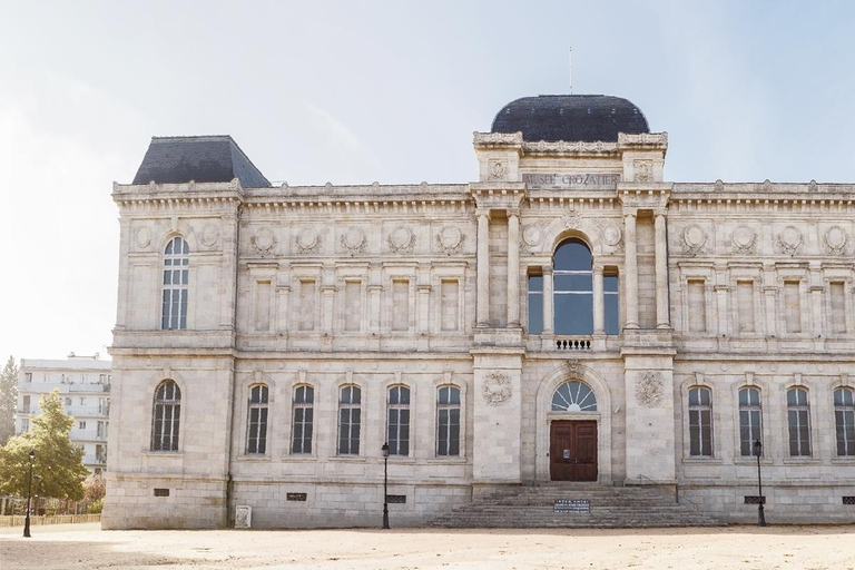 From Lyon: Le Puy-en-Velay Mountains and Fortress Day Trip
