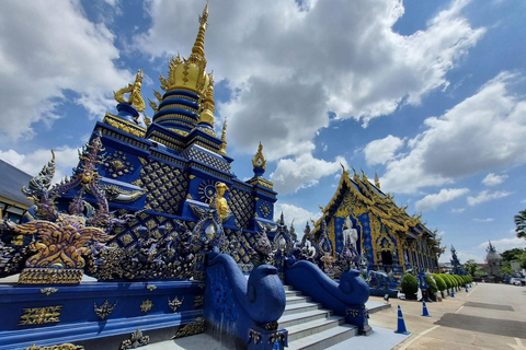 Lalita Cafe & Chiang Rai Temple(White+Blue) from Chiangmai lalita