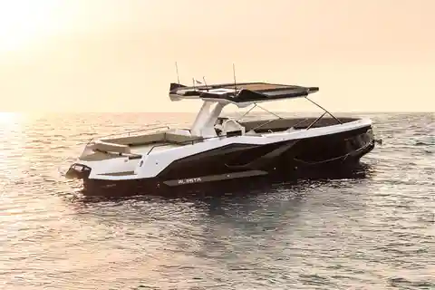 ❖Milos : Visite privée en bateau rapide-Kleftiko Sarakiniko Poliegos