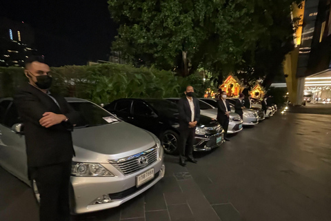 Suvarnabhumi Airport Bangkok: Luxury Private Transfers Luxury Sedan Mercedes Benz E-Class: Airport to Hotel