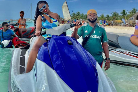 Zanzibar: Jetski with Hotel Pickup, Drone Photos & Video Pick Up and Drop Off Car Jetski with Drone Photos & Video