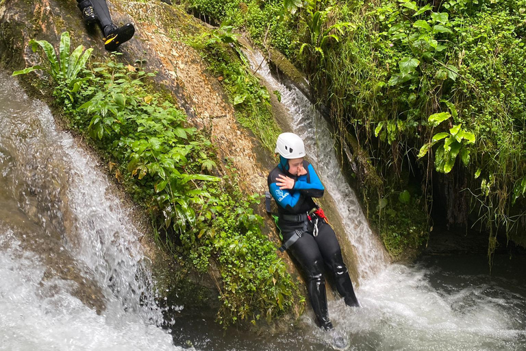 Parcours de canyoning ludique adapté aux enfants - VERCORS Randonnée aquatique, canyoning - Enfants/Familles