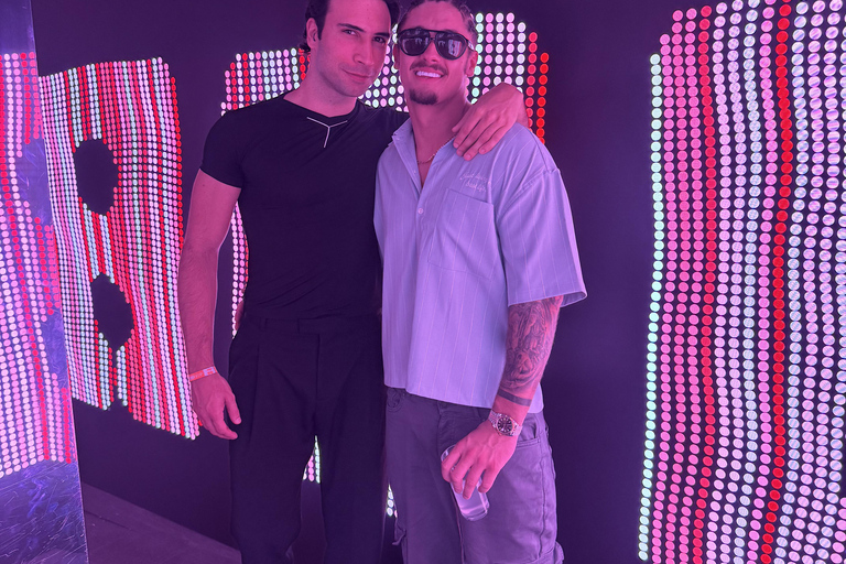 Ibiza: Nightlife Insider Tour with Pre-Club Drinks