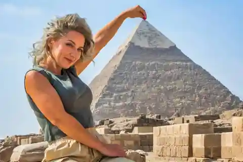 2 Days Cairo Tour: Pyramids, Museum, Citadel and Cave Church