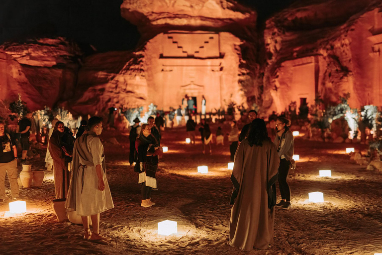 AlUla: Hegra After Dark Show med åktur i stridsvagn