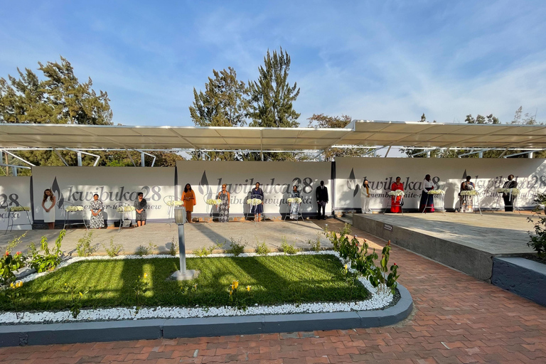 Rwanda: Historical Sites Tour with Genocide Memorials