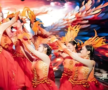 Suzhou: Royal Banquet Experience with Show