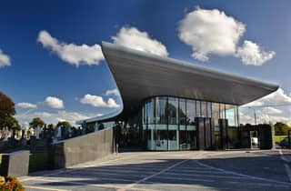 Erleben Sie eine Führung durch den Glasnevin Cemetery mit irischer Geschichtstour