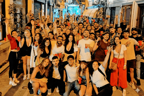 Cannes: Pub Crawl - an unforgettable evening (4 bars) + free shots + nightclub Cannes: Unforgettable Pub Crawl evening (4 bars) + free shots + nightclub