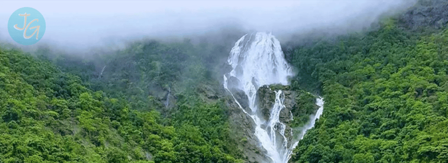 Goa : Chute d'eau de Dudhsagar, safari en jeep et plantation d'épices