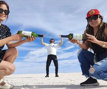 Uyuni: 1-Day Salt Flats and Desert Adventure Tour