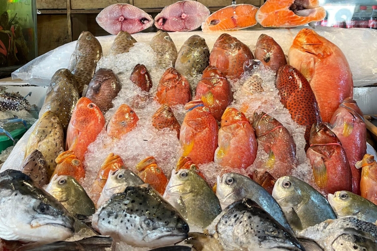 Frische Meeresfrüchte auf dem Markt erleben