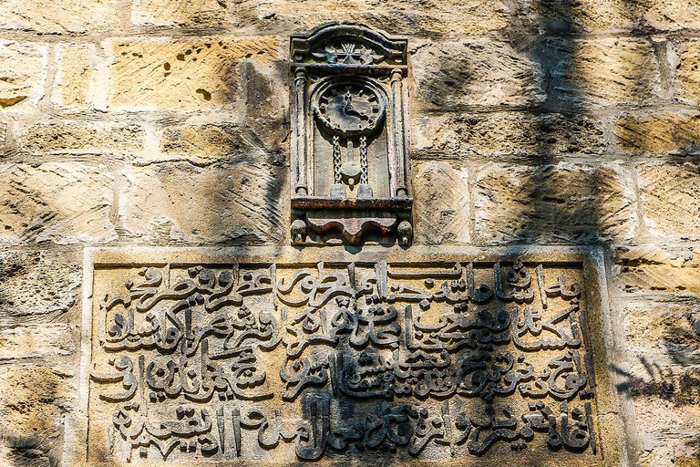 Baku: Old City Guided Walking Tour Baku Old City with professional guide group & private tour