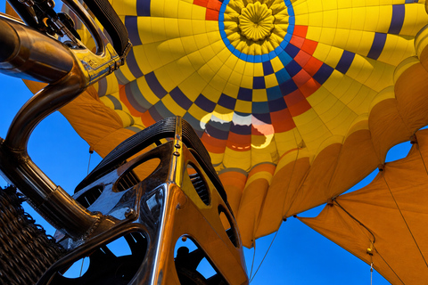 Arizona: Sunrise Hot Air Balloon Flight with Toast