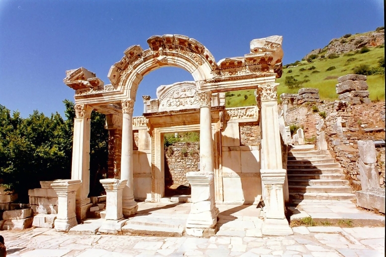 Ephesus: Full-Day Archeological Site Tour with Lunch