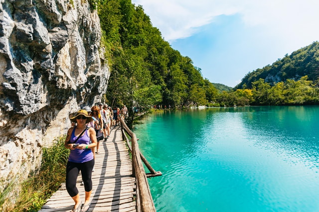 From Split: Plitvice Lakes Guided Day Tour with Tickets