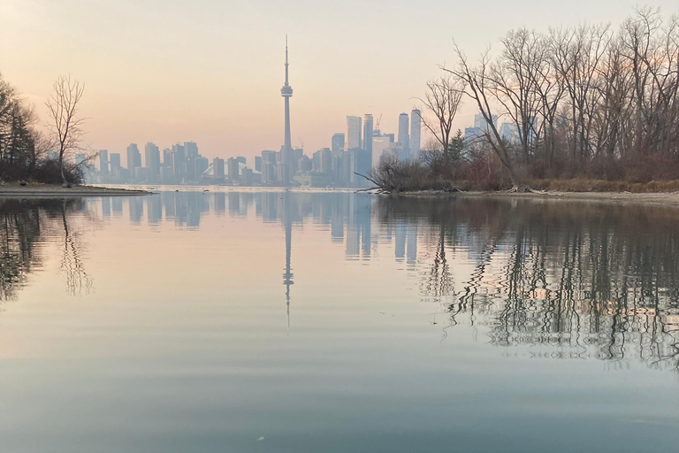 Toronto: Fall Colours Canoe Tour of the Toronto Islands Toronto: Fall Foliage Canoe Tour of the Toronto Islands