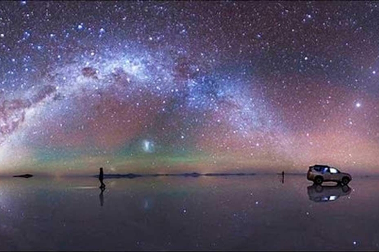 Zoutvlakten van Uyuni: zonsondergang + nachtsterrenSalar de Uyuni-Atardecer + Noche de Estrellas