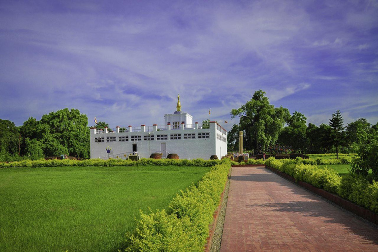 Van Kathmandu: 3-daagse tour naar Lumbini met 5 * hotel