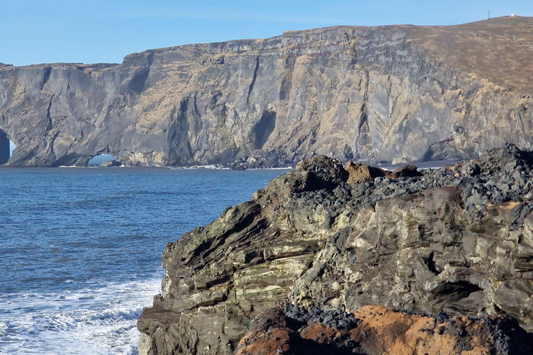 Reykjavik: Glacier Lagoon & Diamond Beach Private Tour