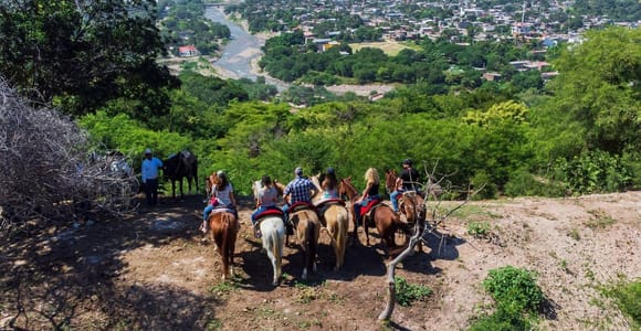 Puerto Vallarta: Tropical Forest Horseback Ride