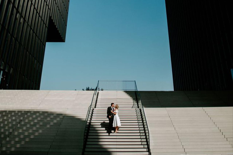 Düsseldorf Photo Tour with a Private Photographer