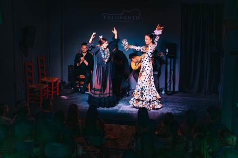 Valencia: Palosanto Flamenco Show Ticket mit Getränk