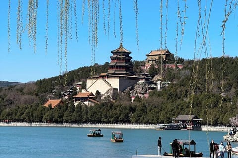 Beijing: Summer Palace & Chinese Folk‑Culture Experience