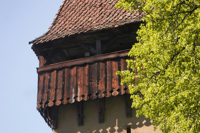 Brașov: Slow Travel Photography Tour in Saxon Villages