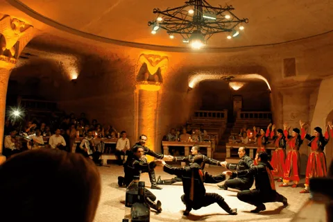 Spectacle nocturne turc de la Cappadoce avec dîner