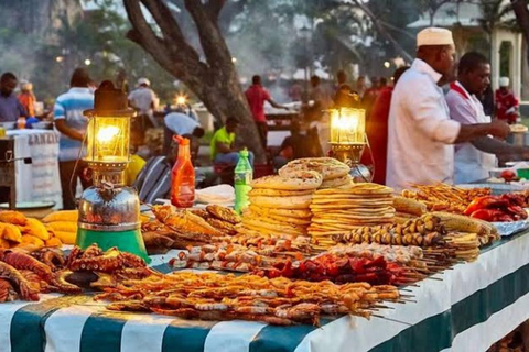 Zanzibar: Besök i Stone Town, shoppingtur och matmarknad på kvällenStadsrundtur med transfer och middag