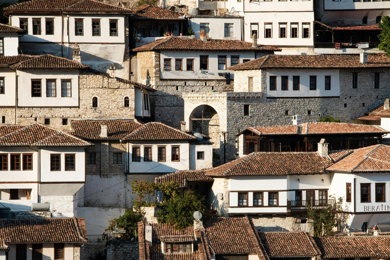 贝拉特户外探险：文化和真枪实弹射击乐趣