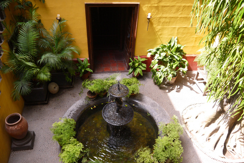 La casa de Aliaga, una joya colonial viva en el centro de Lima.