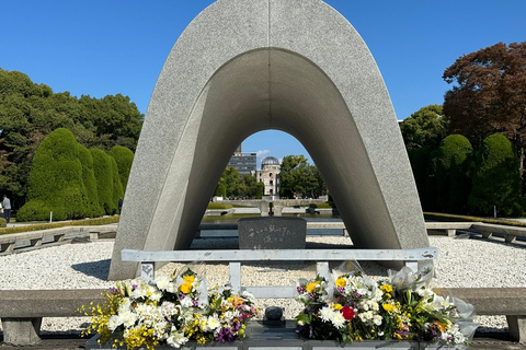 Hiroszima i Miyajima UNESCO - 1-dniowa wycieczka autobusowaZ dworca JR Hiroshima (bez lunchu)