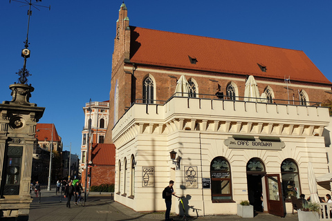 Wrocław differently – unknown alleys of the city (2 hours) Wrocław differently – unknown alleys of the city