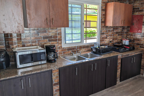 Panama: 1 night and 2-Days in a Caribbean Island Beach House Panama City:2-Days Portobelo and Caribbean Island Tour