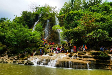 Yogyakarta; Pindul grot, Srigetuk waterval en dennenbos.