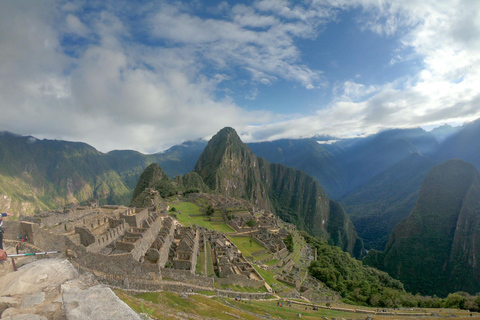From Cusco: Machu Picchu 2-Day Train Tour with Hotel