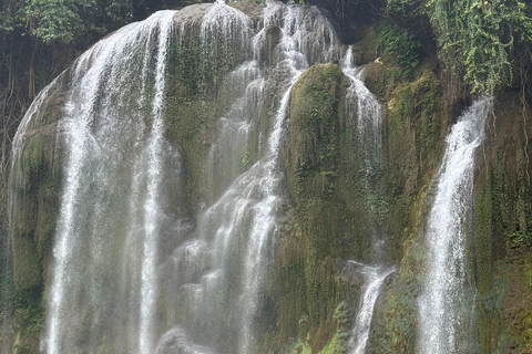 Cao Bang: Ban Gioc Waterfall Day Tour by Motorbike or Car Full-Day Car Tour with a Local Guide