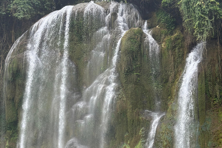 Cao Bang: Ban Gioc Waterfall Day Tour by Motorbike or Car Full-Day Car Tour with a Local Guide