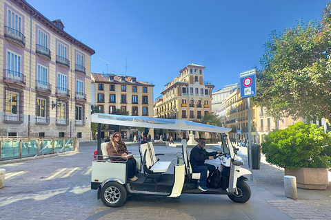 Madrid: Private Tuk Tuk Tour with Expert Guide and Panoramic Views The Classics Tour ~ Discover Madrid in 60 minutes from your STARTING POINT!