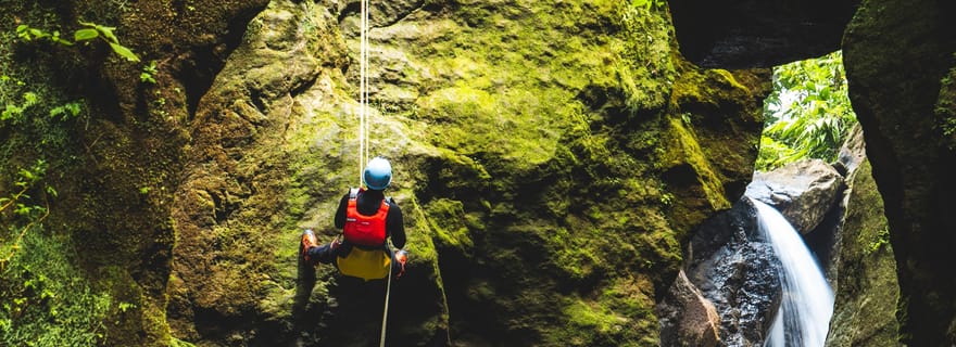 De Roseau : L'expérience du canyon