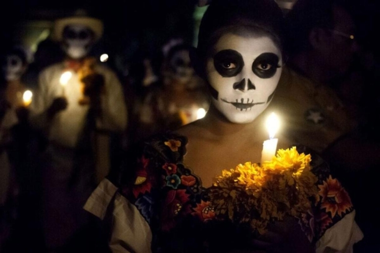 Mixquic Dia de Muertos: Day of the Dead Tour