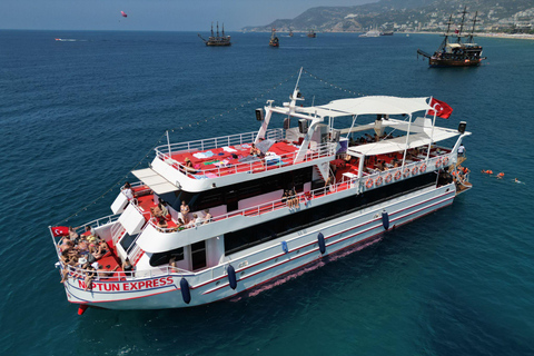 Marmaris: Luxury Boat Tour with Lunch Air-conditioned boat